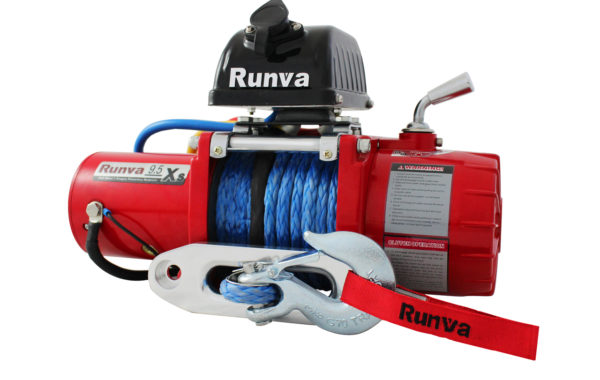 Runva 9.5XS 12V with Synthetic Rope