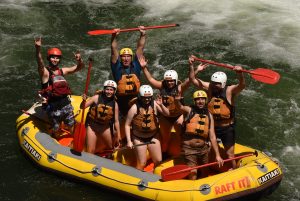 Autoland team in a 2019 rafting session